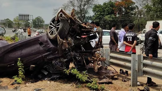 Two Killed in BMW Crash on Mumbai–Vadodara Highway Near Badlapur: Car Was Speeding at 251 kmph